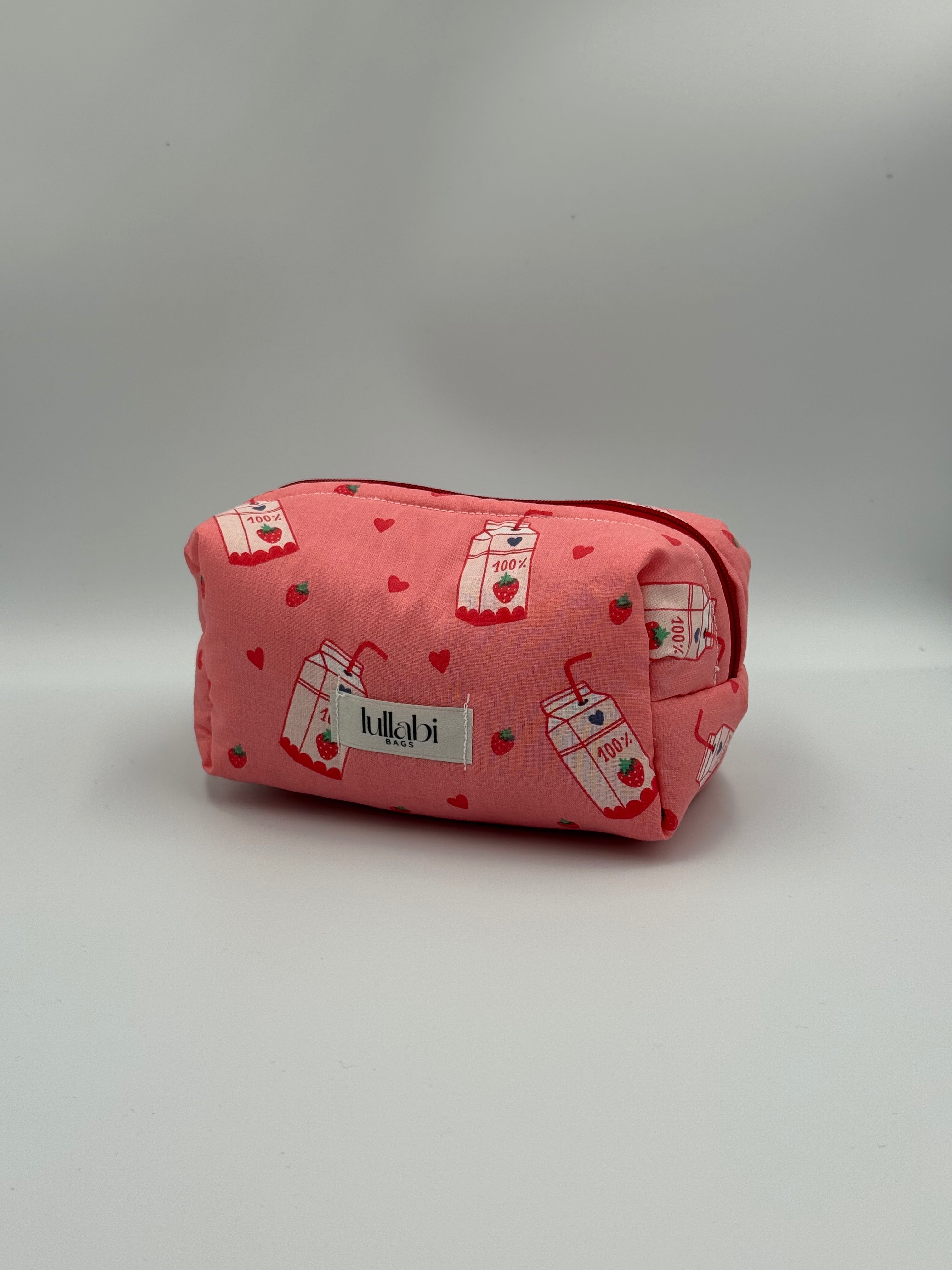 Beauty Bag Strawberry Milkshake