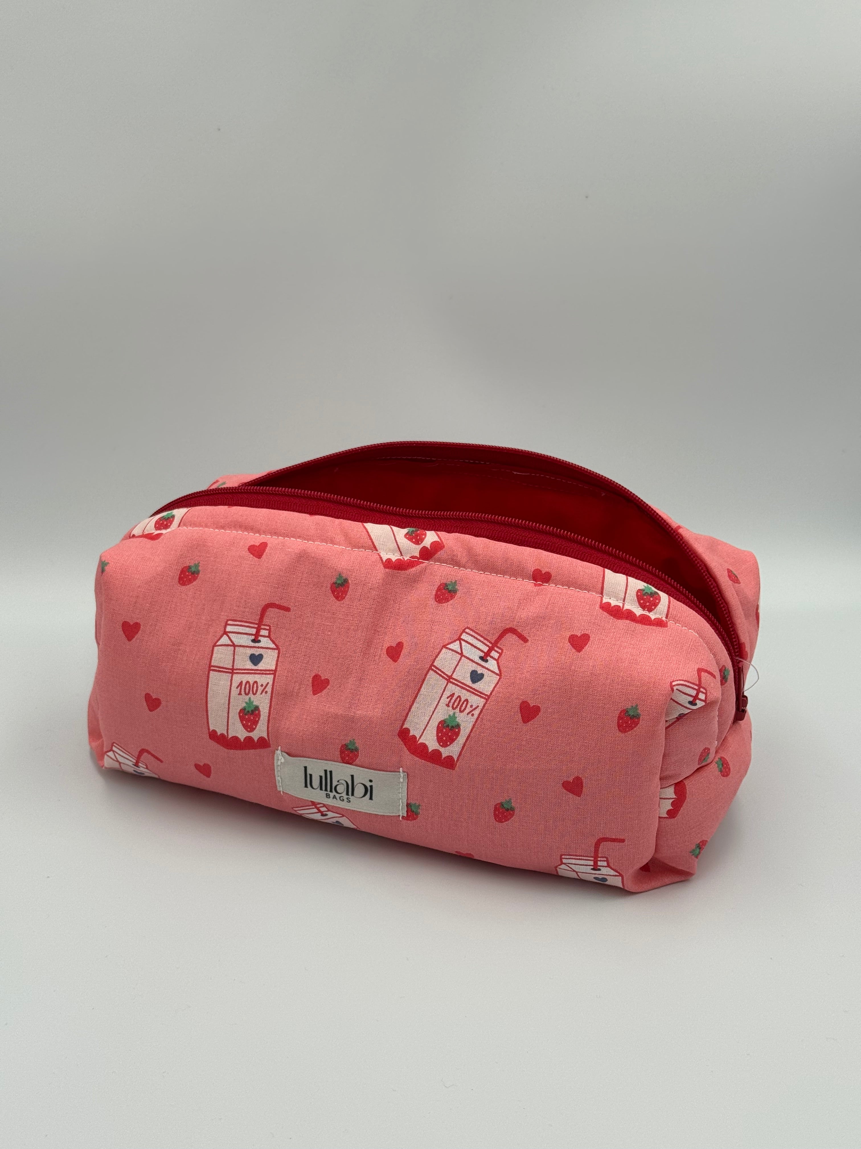 Beauty Bag Strawberry Milkshake