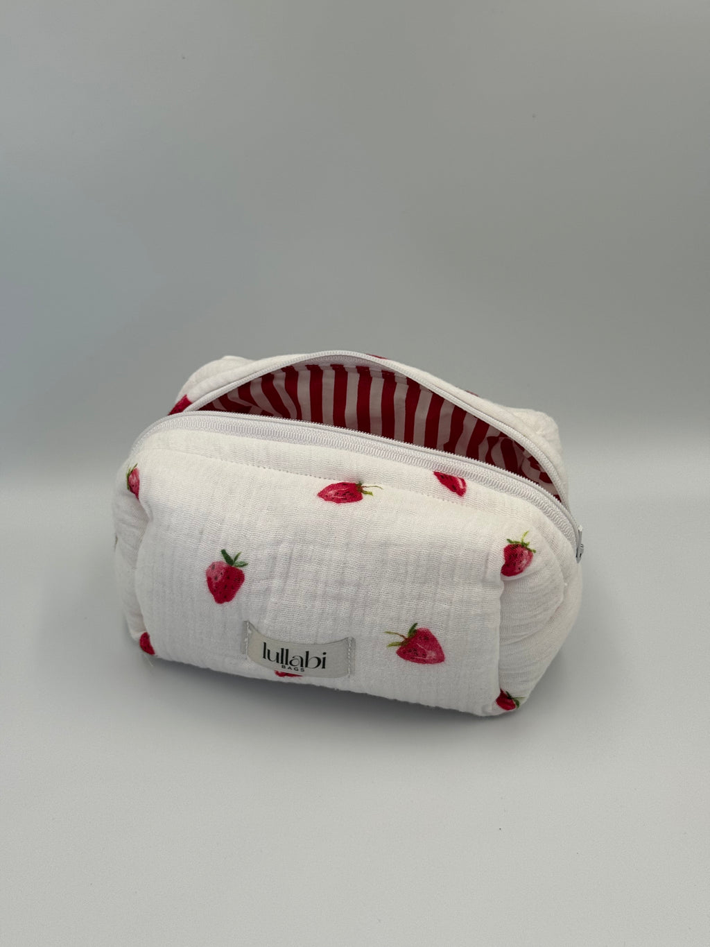 Beauty Bag Fresh Strawberries