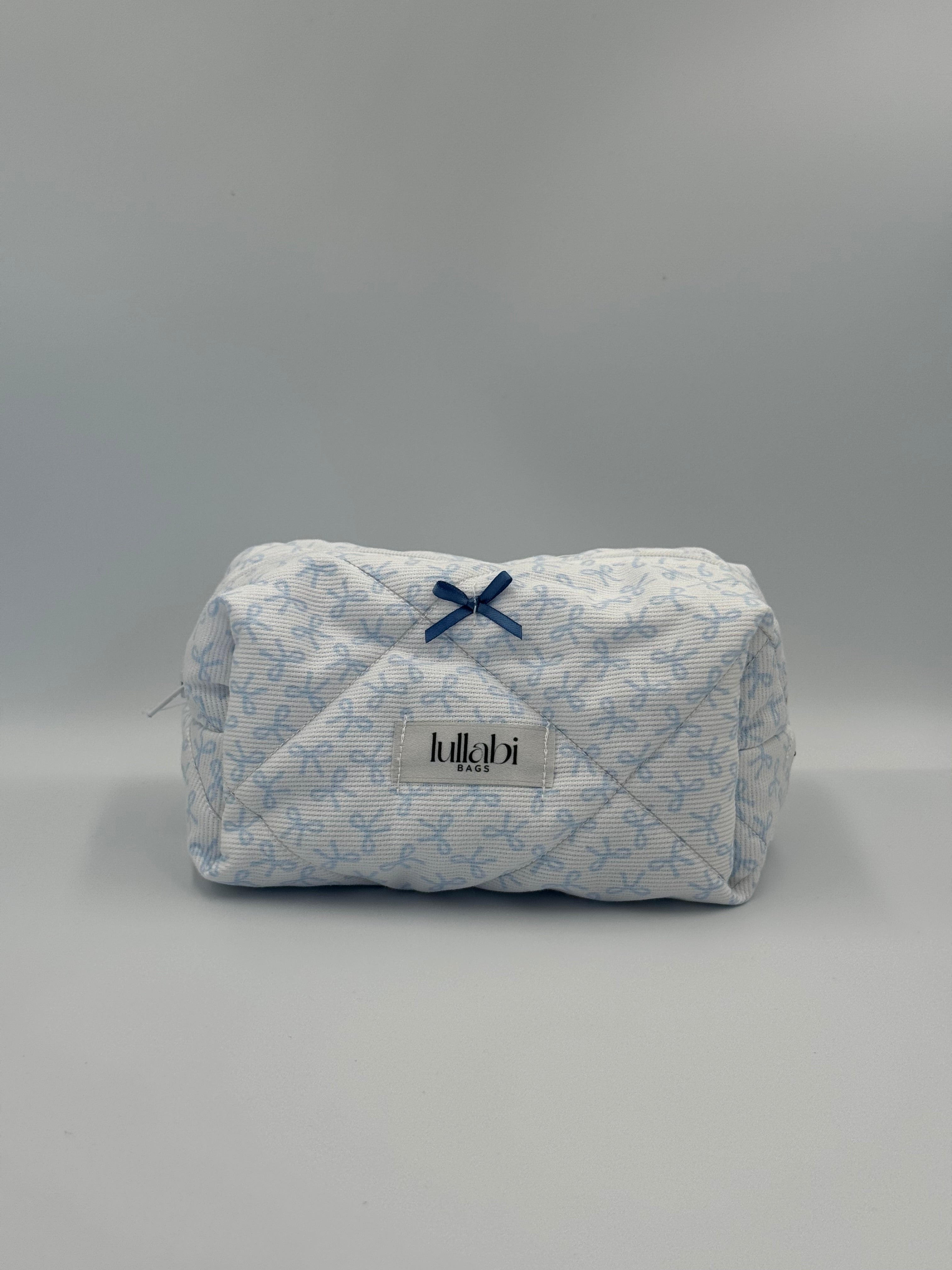 Beauty Bag Blue Coquette
