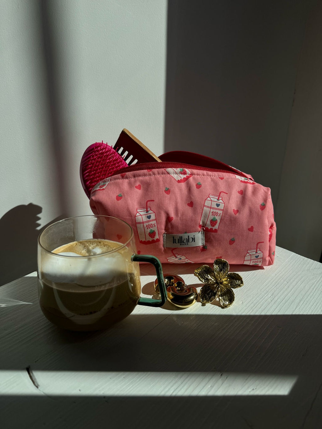 Beauty Bag Strawberry Milkshake